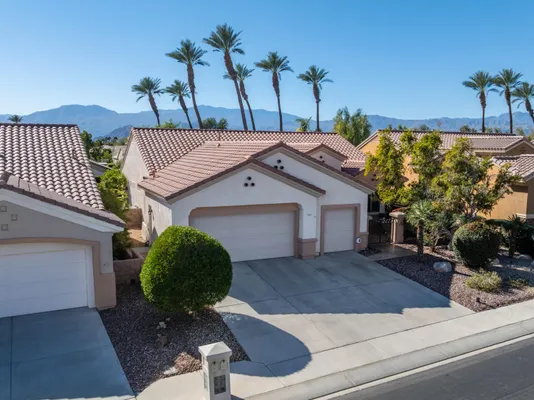 Property Slideshow image 2 of 81 | 78711 kentia palm dr, Palm Desert, CA, 92211