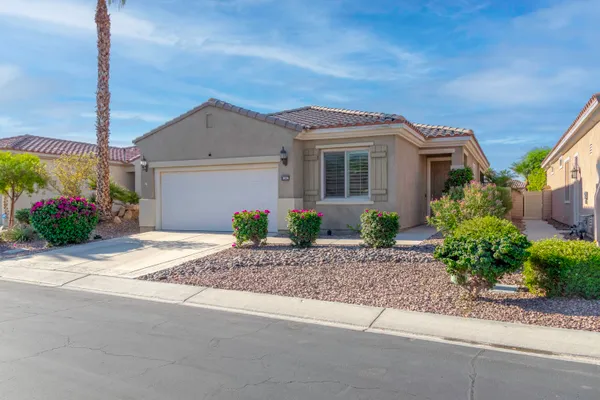 Property Slideshow image 3 of 24 | 81907 avenida bahia, Indio, CA, 92203