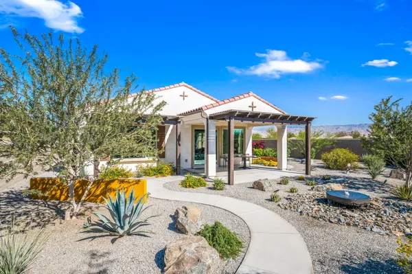 Property Slideshow image 2 of 22 | 83 cabernet, Rancho Mirage, CA, 92270