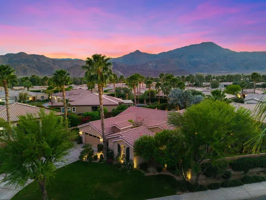 Property Slideshow image 2 of 68 | 61635 tulare ln, La Quinta, CA, 92253