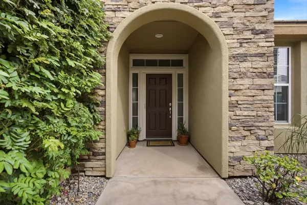 Property Slideshow image 3 of 42 | 60440 juniper ln, La Quinta, CA, 92253