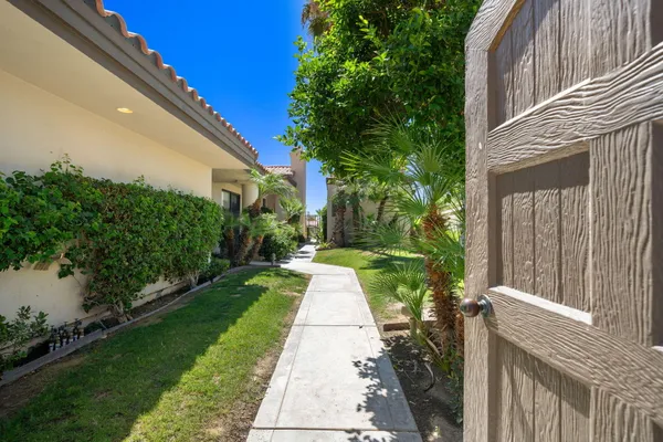 Property Slideshow image 3 of 38 | 79805 pecan vly, La Quinta, CA, 92253
