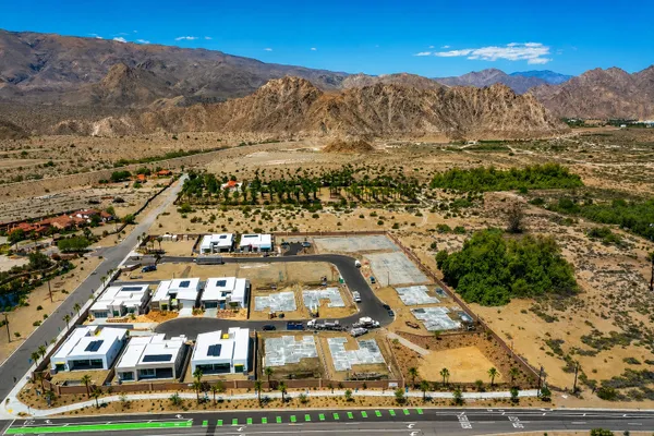 Property Slideshow image 2 of 7 | 80-960 linesta way, La Quinta, CA, 92253