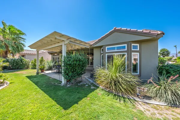 Property Slideshow image 3 of 30 | 78530 pleasant dr, Palm Desert, CA, 92211