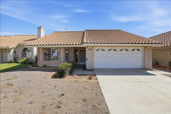 Property Slideshow image 2 of 37 | 5345 w plain field dr, Banning, CA, 92220