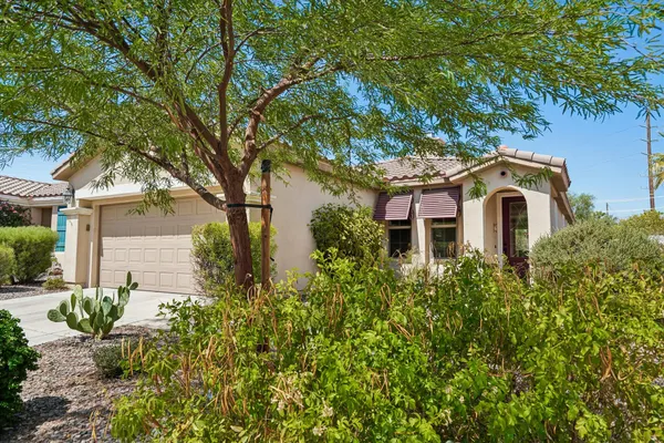 Property Slideshow image 2 of 44 | 80450 avenida linda vis, Indio, CA, 92203