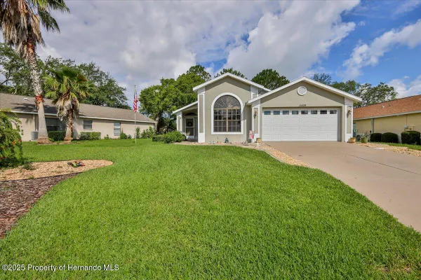 Property Slideshow image 2 of 46 | 11409 deercroft ct, Spring Hill, FL, 34609