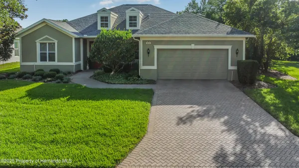 Property Slideshow image 3 of 34 | 5233 jennings trl, Brooksville, FL, 34601