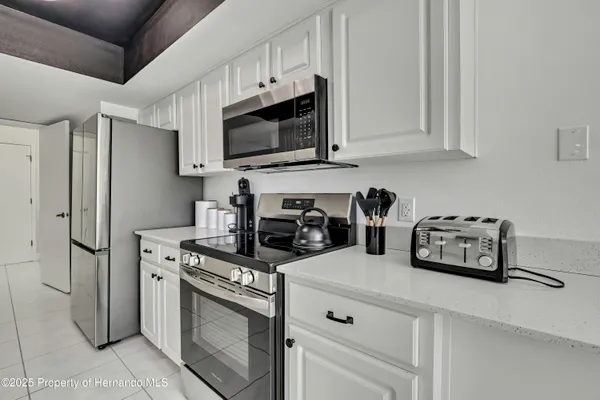 Property Slideshow image 3 of 30 | 7231 big bend dr, Spring Hill, FL, 34606