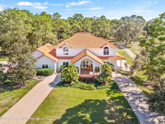 Property Slideshow image 2 of 72 | 5198 legend hills ln, Brooksville, FL, 34609