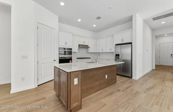 Property Slideshow image 2 of 32 | 13647 canyon ridge rd, Spring Hill(Pasco), FL, 34610