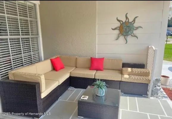 Property Slideshow image 3 of 21 | 6310 ocean pines ln, Spring Hill, FL, 34606