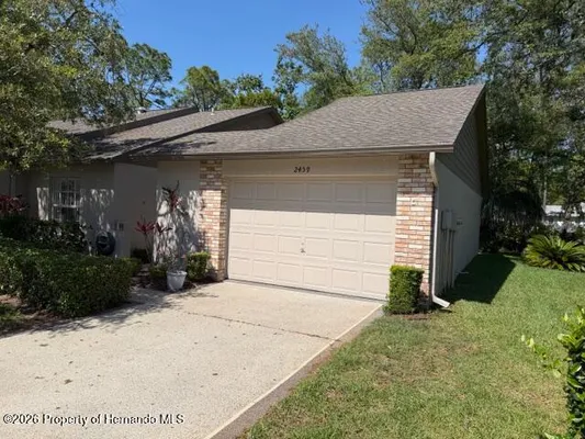 Property Slideshow image 3 of 79 | 2459 broadmoor ln, Spring Hill, FL, 34606