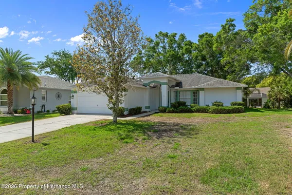 Property Slideshow image 3 of 48 | 2067 towering pines ter, Spring Hill, FL, 34606