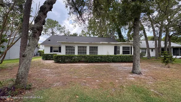 Property Slideshow image 3 of 11 | 6173 ocean pines ln, Spring Hill, FL, 34606