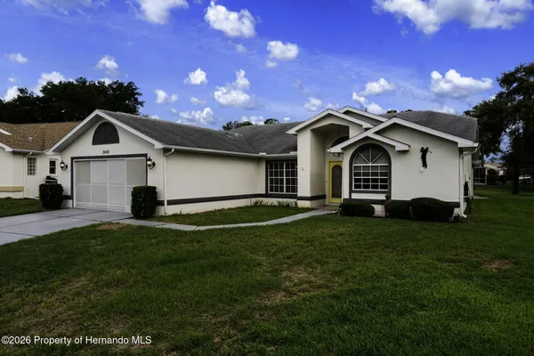 Property Slideshow image 2 of 78 | 2429 worthington ct, Spring Hill, FL, 34606