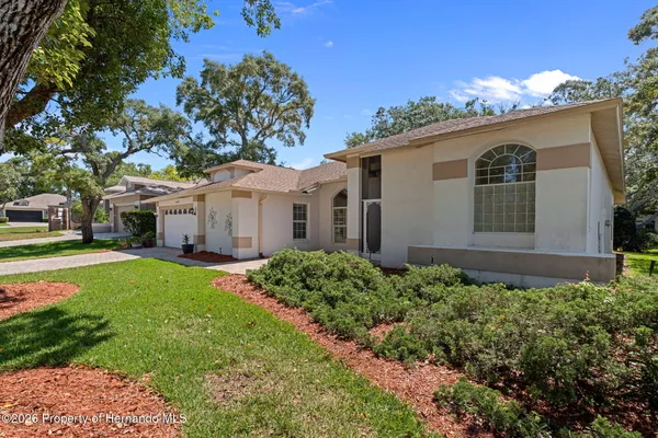 Property Slideshow image 3 of 83 | 2086 sparkling waters way, Spring Hill, FL, 34606
