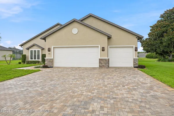 Property Slideshow image 3 of 50 | 9196 palm beach dr, Weeki Wachee, FL, 34613
