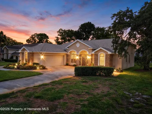 Property Slideshow image 2 of 68 | 9415 ashley dr, Weeki Wachee, FL, 34613
