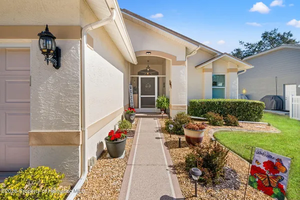 Property Slideshow image 3 of 51 | 7282 rosemont ln, Spring Hill, FL, 34606