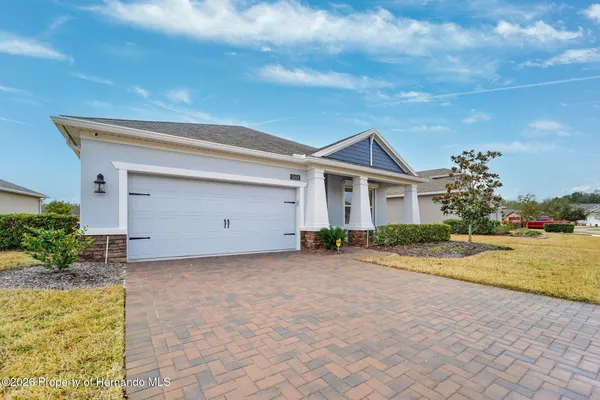 Property Slideshow image 3 of 38 | 5252 cappleman loop, Brooksville, FL, 34601