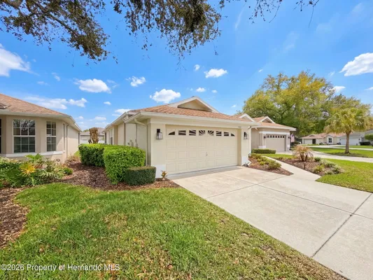 Property Slideshow image 3 of 86 | 15021 tamarind loop, Spring Hill, FL, 34609