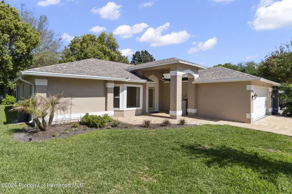 Property Slideshow image 2 of 97 | 8143 laurel green dr, Spring Hill, FL, 34606