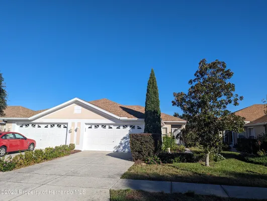 Property Slideshow image 3 of 30 | 15009 sterling run, Spring Hill, FL, 34609