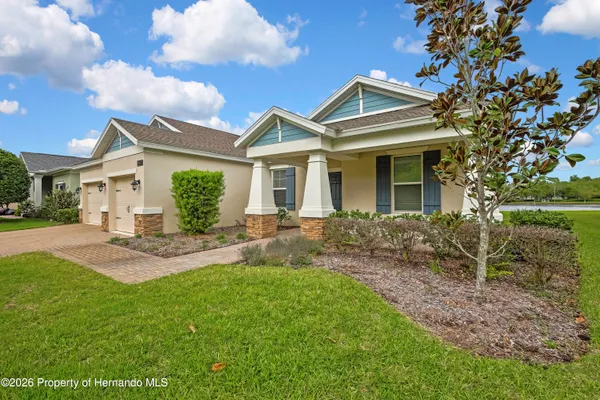 Property Slideshow image 2 of 89 | 19863 tattnall way, Brooksville, FL, 34601