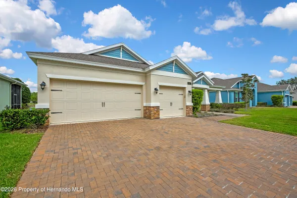 Property Slideshow image 3 of 89 | 19863 tattnall way, Brooksville, FL, 34601
