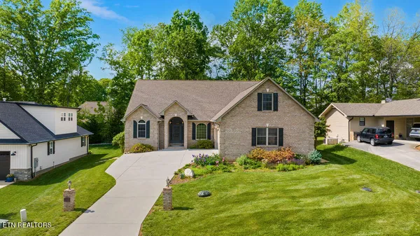 Property Slideshow image 3 of 37 | 118 oohleeno way, Loudon, TN, 37774