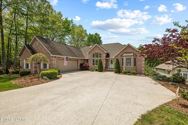 Property Slideshow image 3 of 47 | 106 mariners dr, Crossville, TN, 38558