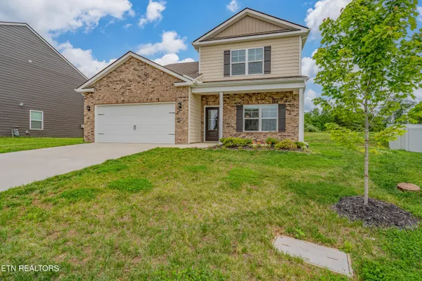 Property Slideshow image 2 of 43 | 106 gigi ln, Oak Ridge, TN, 37830