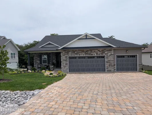 Property Slideshow image 3 of 36 | 140 elokwa way, Loudon, TN, 37774