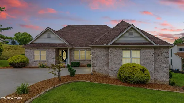 Property Slideshow image 3 of 28 | 140 chuniloti way, Loudon, TN, 37774