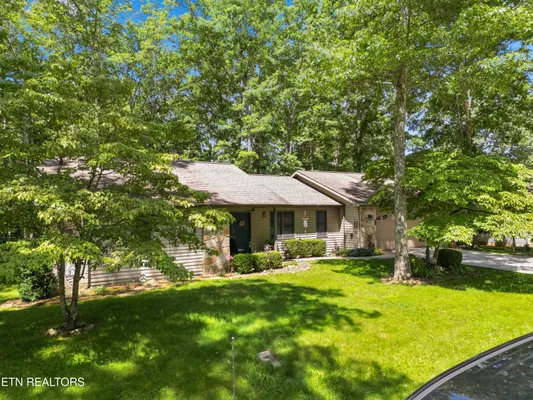 Property Slideshow image 3 of 46 | 122 glenwood dr, Crossville, TN, 38558