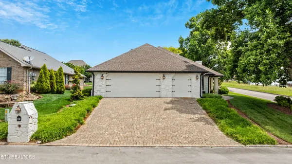 Property Slideshow image 3 of 38 | 112 heron ct, Vonore, TN, 37885