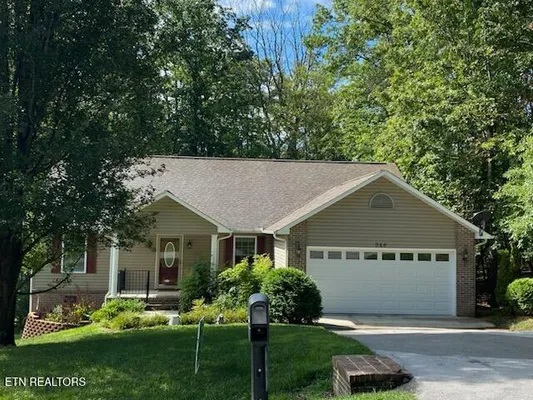 Property Slideshow image 2 of 25 | 348 lakeview dr, Fairfield Glade, TN, 38558