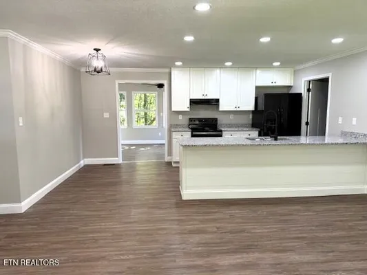 Property Slideshow image 3 of 31 | 506 snead dr, Crossville, TN, 38558