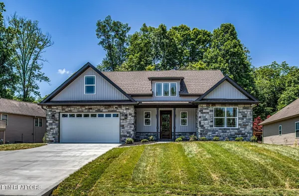 Property Slideshow image 2 of 47 | 297 dudala way, Loudon, TN, 37774