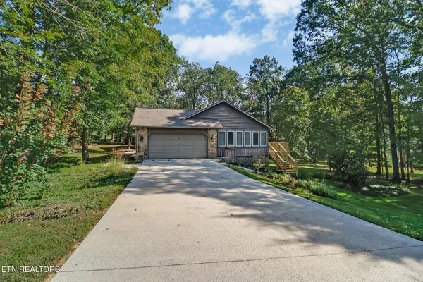 Property Slideshow image 3 of 39 | 101 walden ridge dr, Crossville, TN, 38558