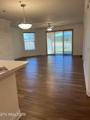 Property Slideshow image 2 of 17 | 565 rarity bay pkwy apt 103a, Vonore, TN, 37885