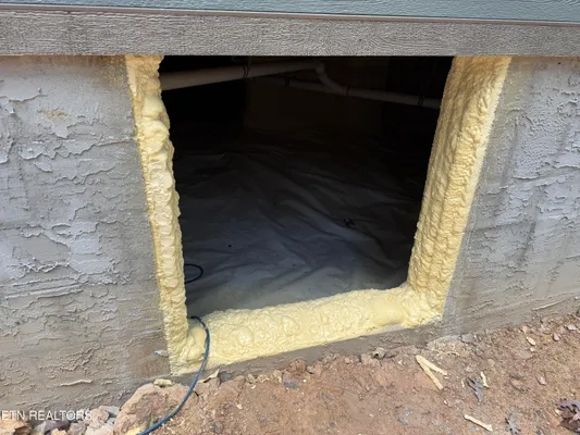 Property Slideshow image 3 of 9 | 198 albemarle ln, Crossville, TN, 38558