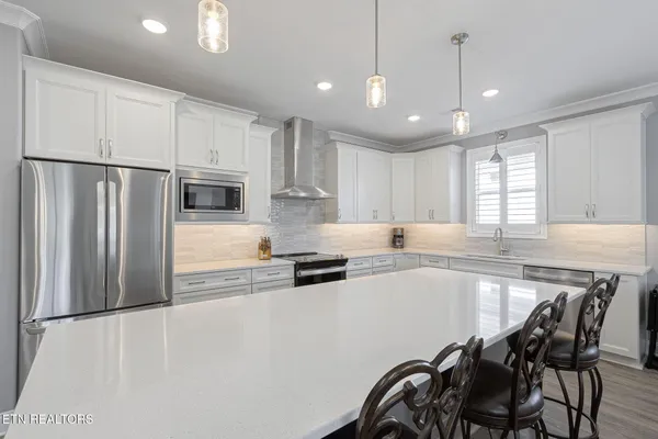 Property Slideshow image 3 of 56 | 205 nuhya trce, Loudon, TN, 37774