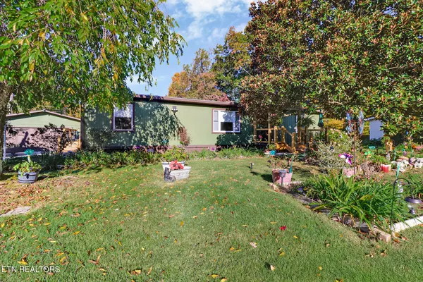 Property Slideshow image 2 of 38 | 263 dartmoor dr, Crossville, TN, 38558