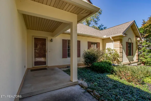 Property Slideshow image 3 of 62 | 118 toqua club way, Loudon, TN, 37774