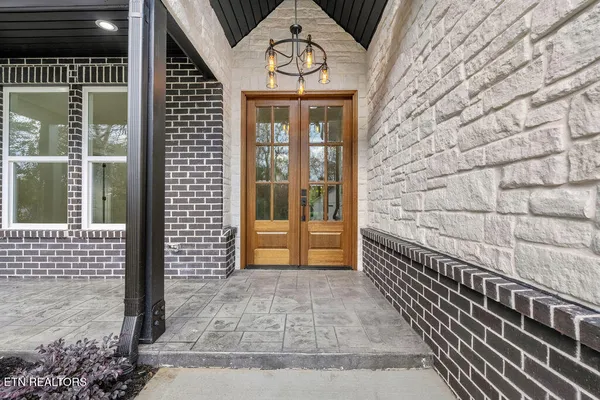 Property Slideshow image 3 of 48 | 108 tsuhdatsi way, Loudon, TN, 37774