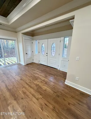 Property Slideshow image 3 of 33 | 414 beachwood dr, Crossville, TN, 38558