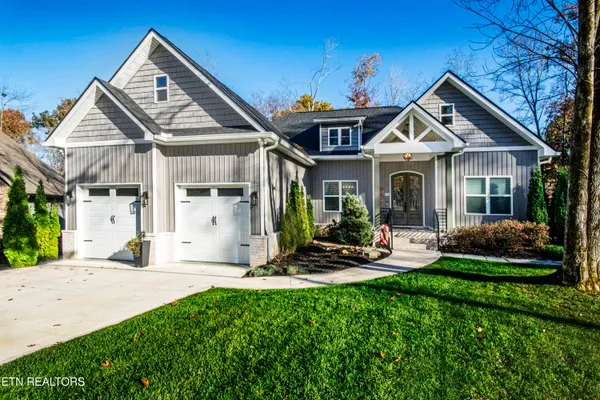 Property Slideshow image 2 of 54 | 511 igoti ln, Loudon, TN, 37774