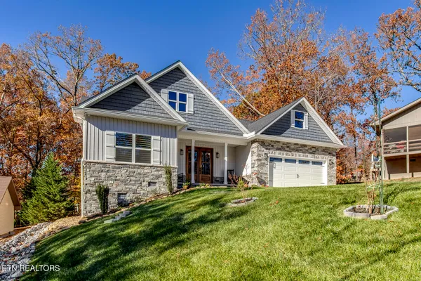 Property Slideshow image 3 of 62 | 173 chahyga way, Loudon, TN, 37774